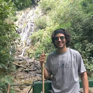 Meet your Posher, Justin